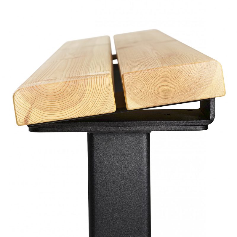 Schoolyard is made specifically for functional outdoor workplaces by