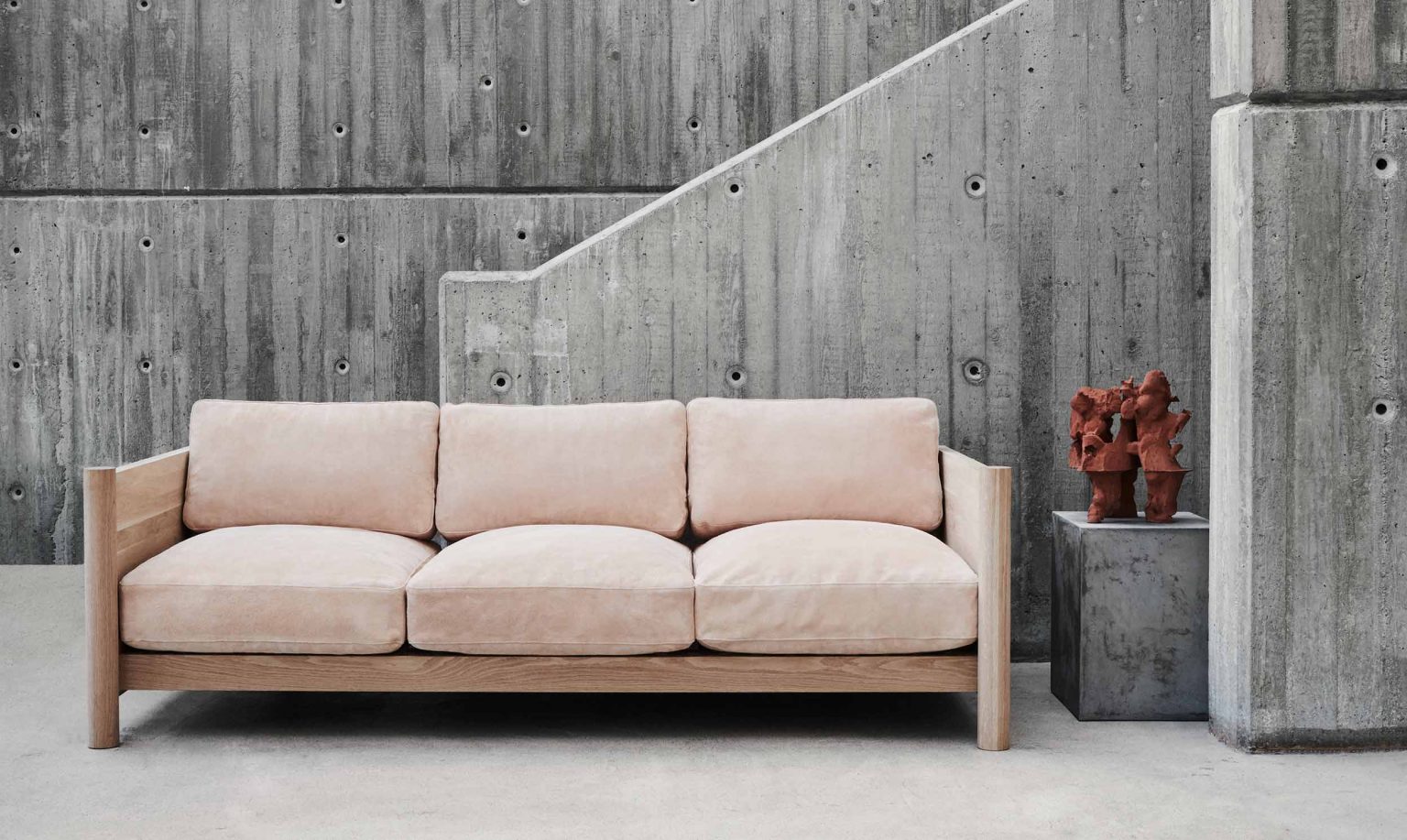 Truly a solid piece of furniture with zero superfluity by Mia Cullin – Verk - ScandinavianDesign.com