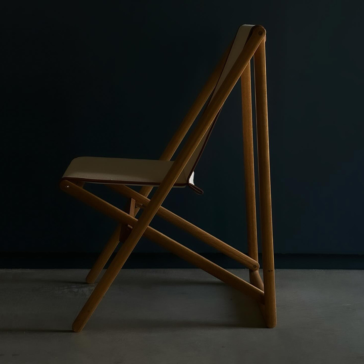 Koja chair 2022 design staffan holm, dan Sunaga