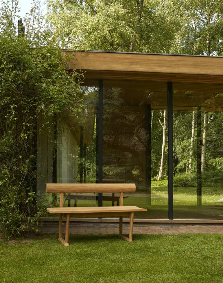 Banco Bench by Hugo Passos introduces a new typology and expression to ...