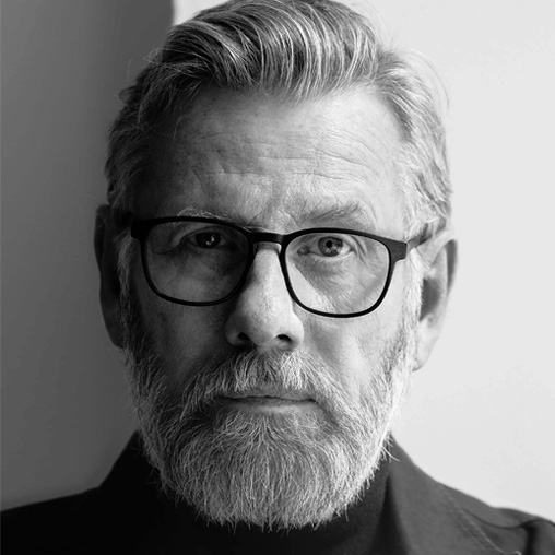 Björn Dahlström (born in Stockholm in 1957) started out as a graphic designer and currently makes both two- and three-dimensional work as an industrial designer.