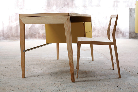 Writing Desk design by Janis Rauza – Ihreborn - Scandinaviandesign.com